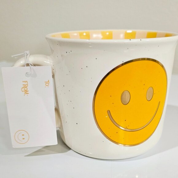 Vintage Style Yellow Smiley Face Ceramic Mug - Retro Checkered Interior - 16 oz - Picture 4 of 7